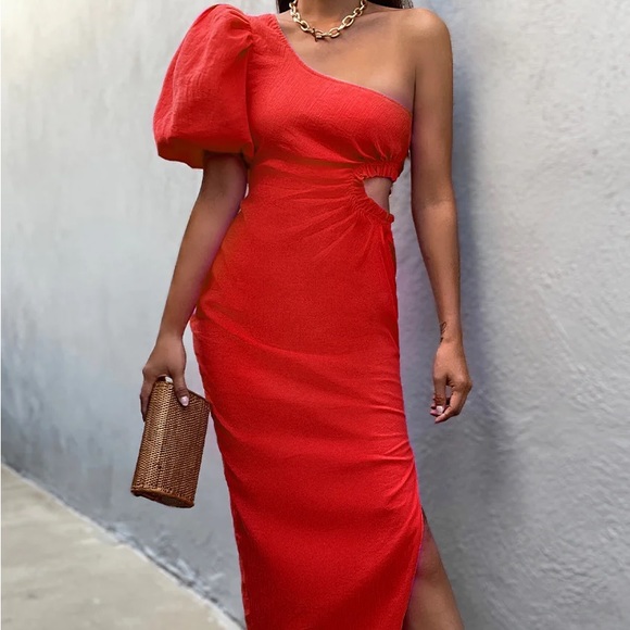 New: MARLOE MAXI DRESS - FIRE RED - Picture 1 of 2